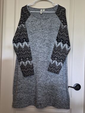 Tacera Gray Crewneck Sweater Dress with Patterned Raglan Sleeves Size XL